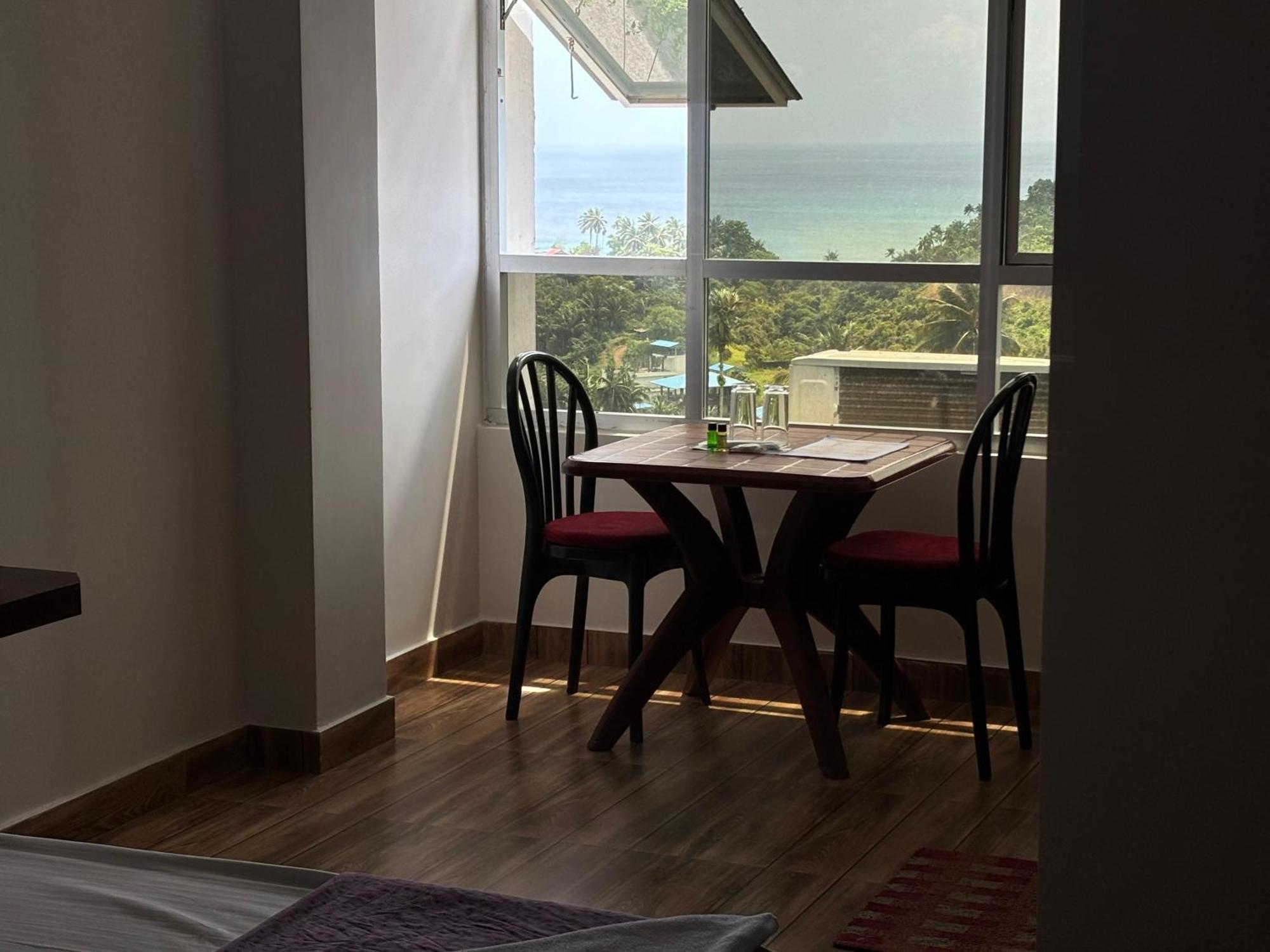 The Tamarind Tree Hotel & Restaurant Shadipur Ngoại thất bức ảnh