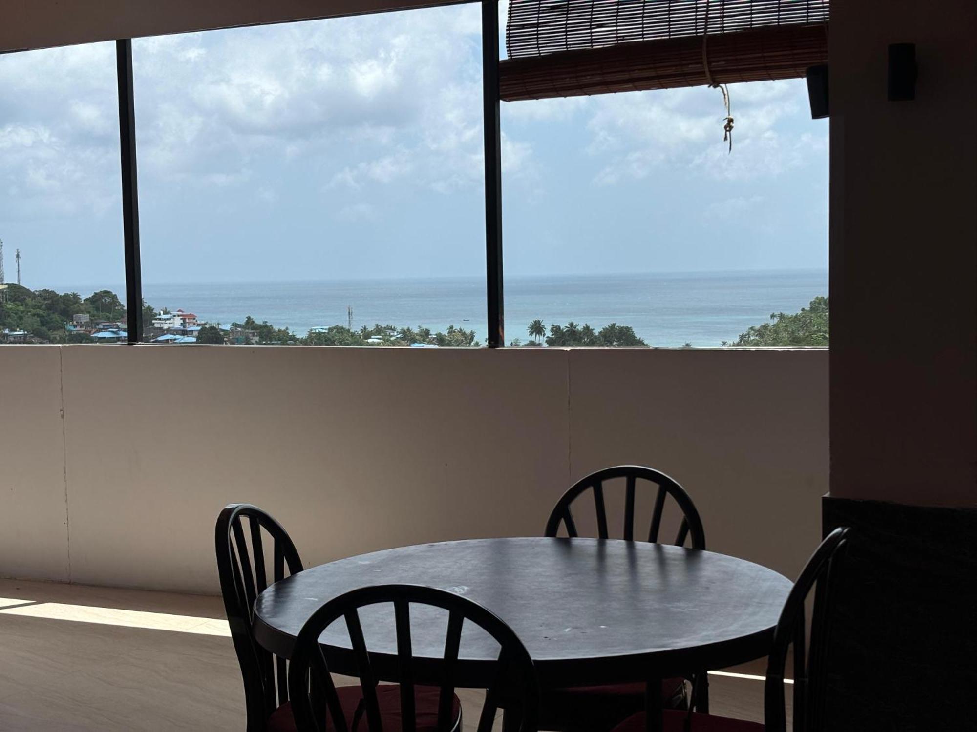 The Tamarind Tree Hotel & Restaurant Shadipur Ngoại thất bức ảnh